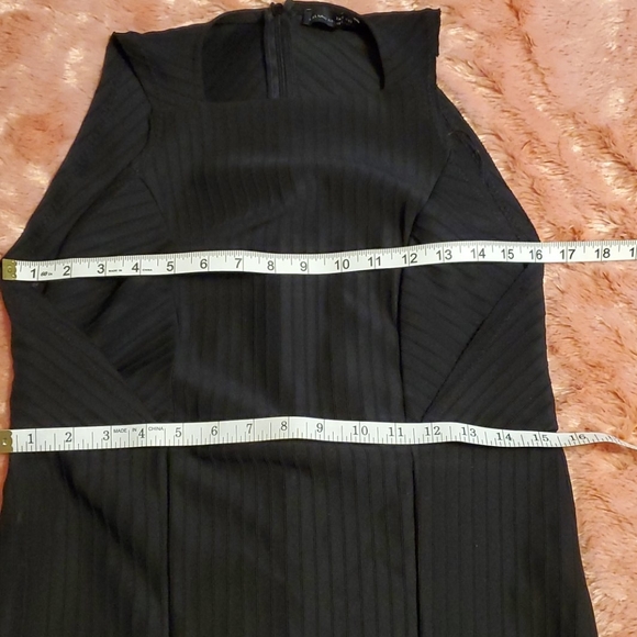 Ribbed Modern Shift Dress by Zara - Picture 11 of 12
